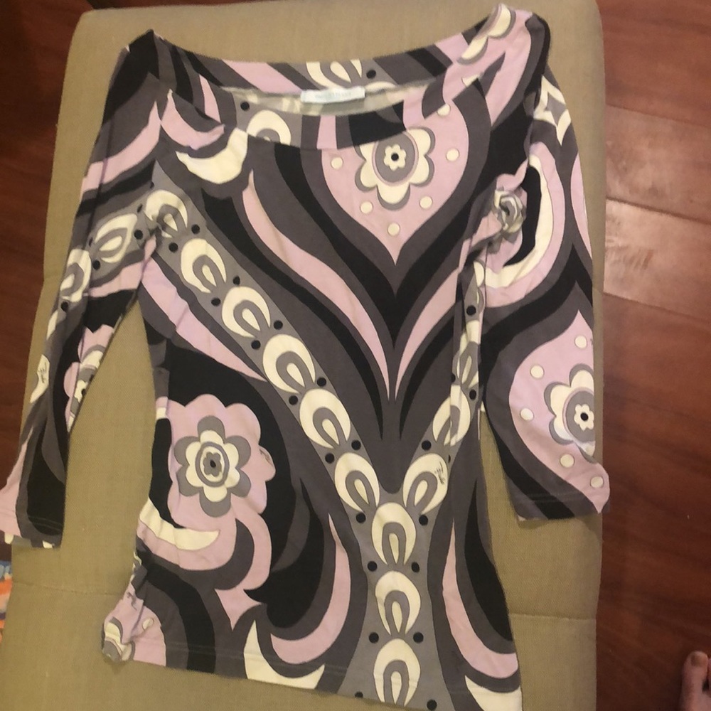 Emilio Pucci boat neck. Form fitting. Gorgeous.